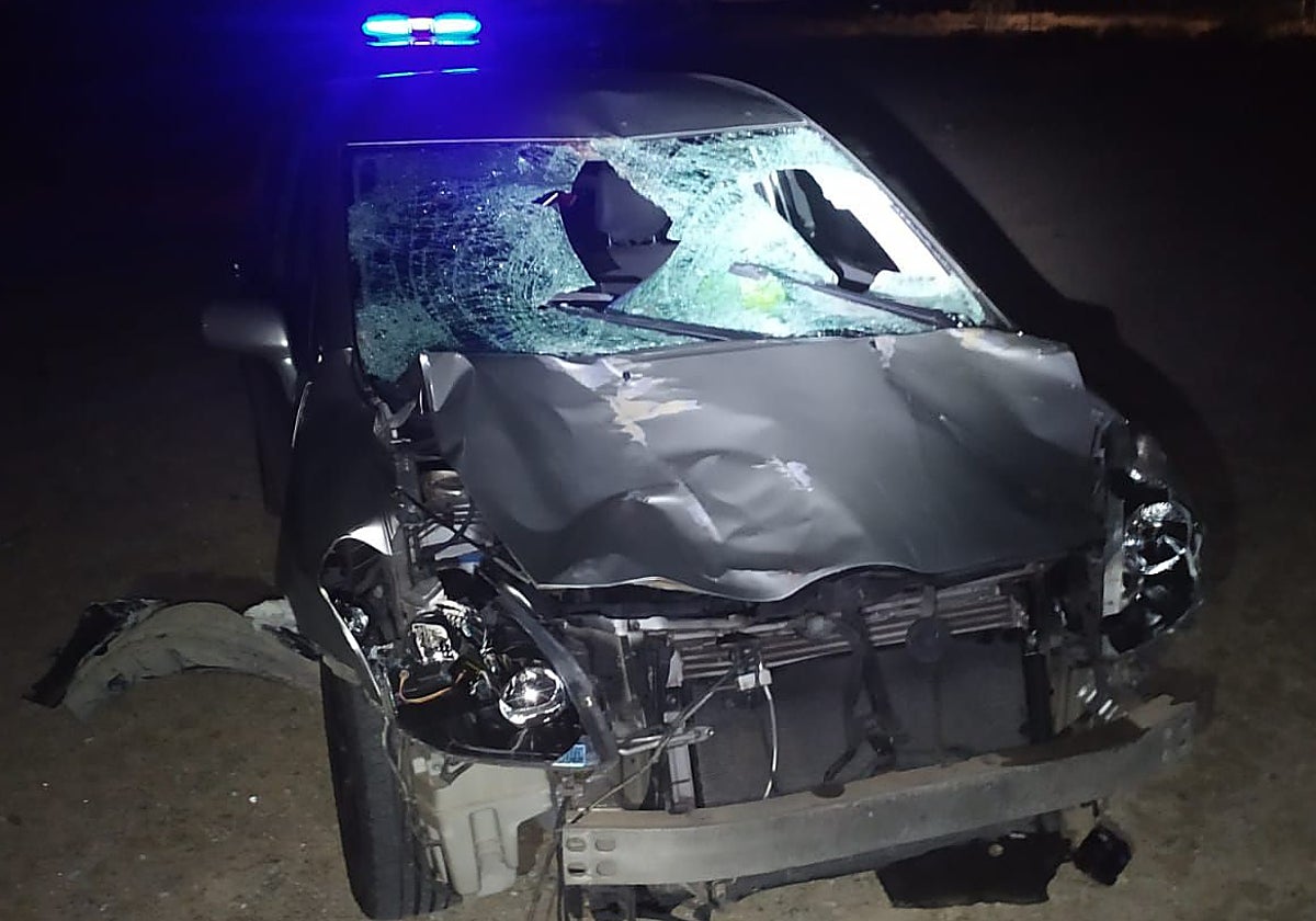 El coche del atropello, justo después del suceso