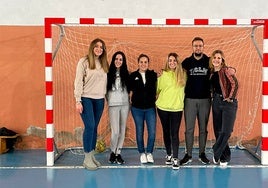 Los escolares que caminan más de 12.000 pasos al día reducen su porcentaje de grasa corporal, según un estudio de la UCLM