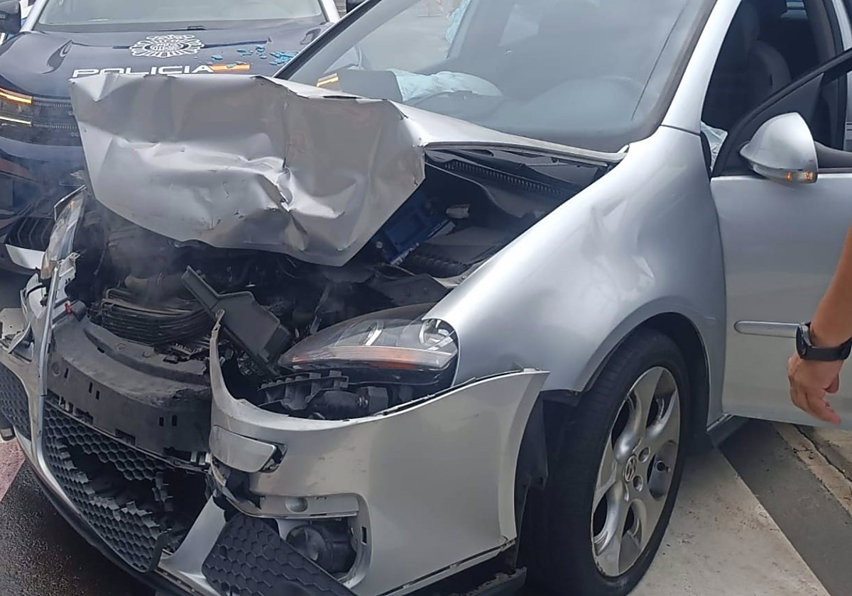 Vehículo robado tras la persecución policial