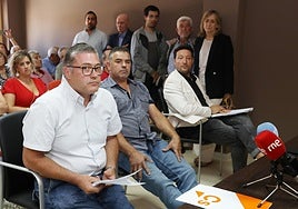 El PP pierde dos alcaldías con los votos de ediles «tránsfugas»