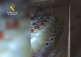 Golpe al narcotráfico: intervenidos 25.000 litros de combustible y diez embarcaciones en Huelva