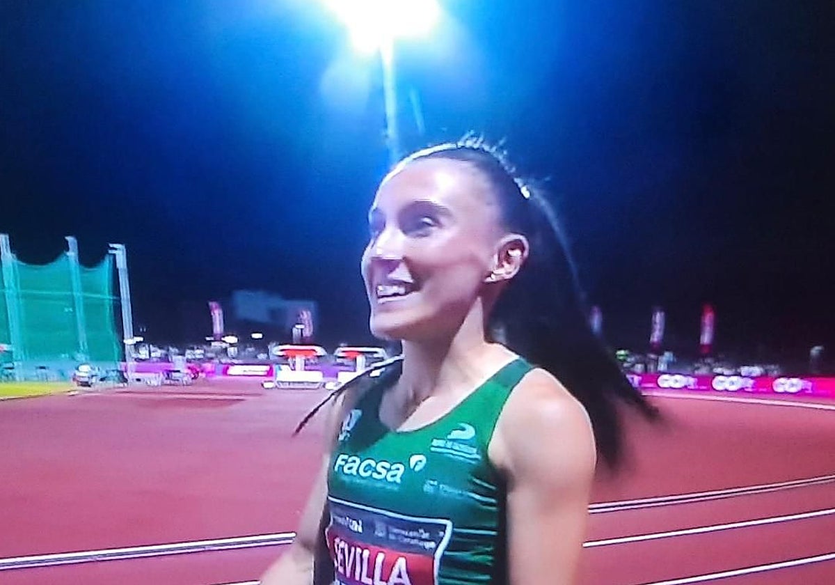 Paula Sevilla, exultante tras finalizar la prueba