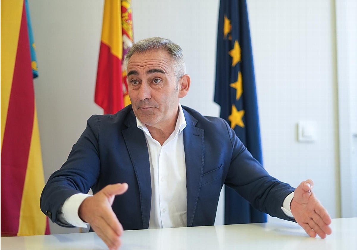 El conseller de Agricultura de la Generalitat Valenciana, Miguel Barrachina