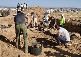 Yacimientos: desenterrando la historia bajo el sol