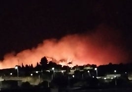 Un nuevo incendio de madrugada alerta a los vecinos de Argés