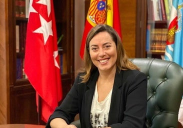 El PP dice que la licenciatura de Ana Millán es «un error de un folleto»