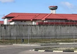 Un funcionario herido en una pelea entre presos en la cárcel de Valdemoro