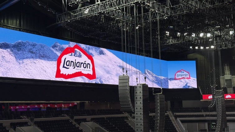 Lanjarón será el agua oficial del Roig Arena y lanzará una edición especial