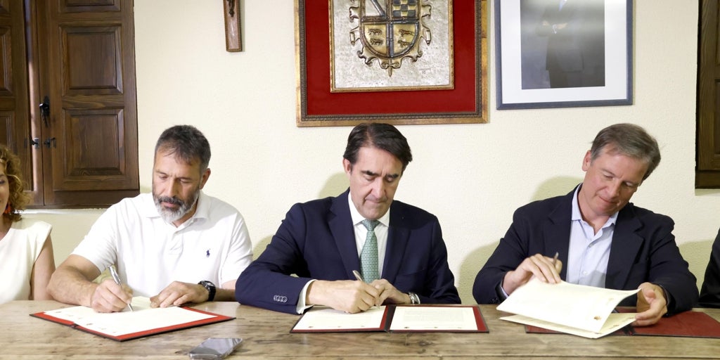Castilla y León acusa al Gobierno de España de «pretender engañar» a Europa con el censo del lobo