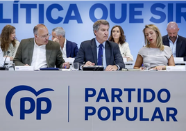 El PP insta al Gobierno a responder las 50 preguntas sobre corrupción que «Sánchez no quiso contestar a Feijóo»