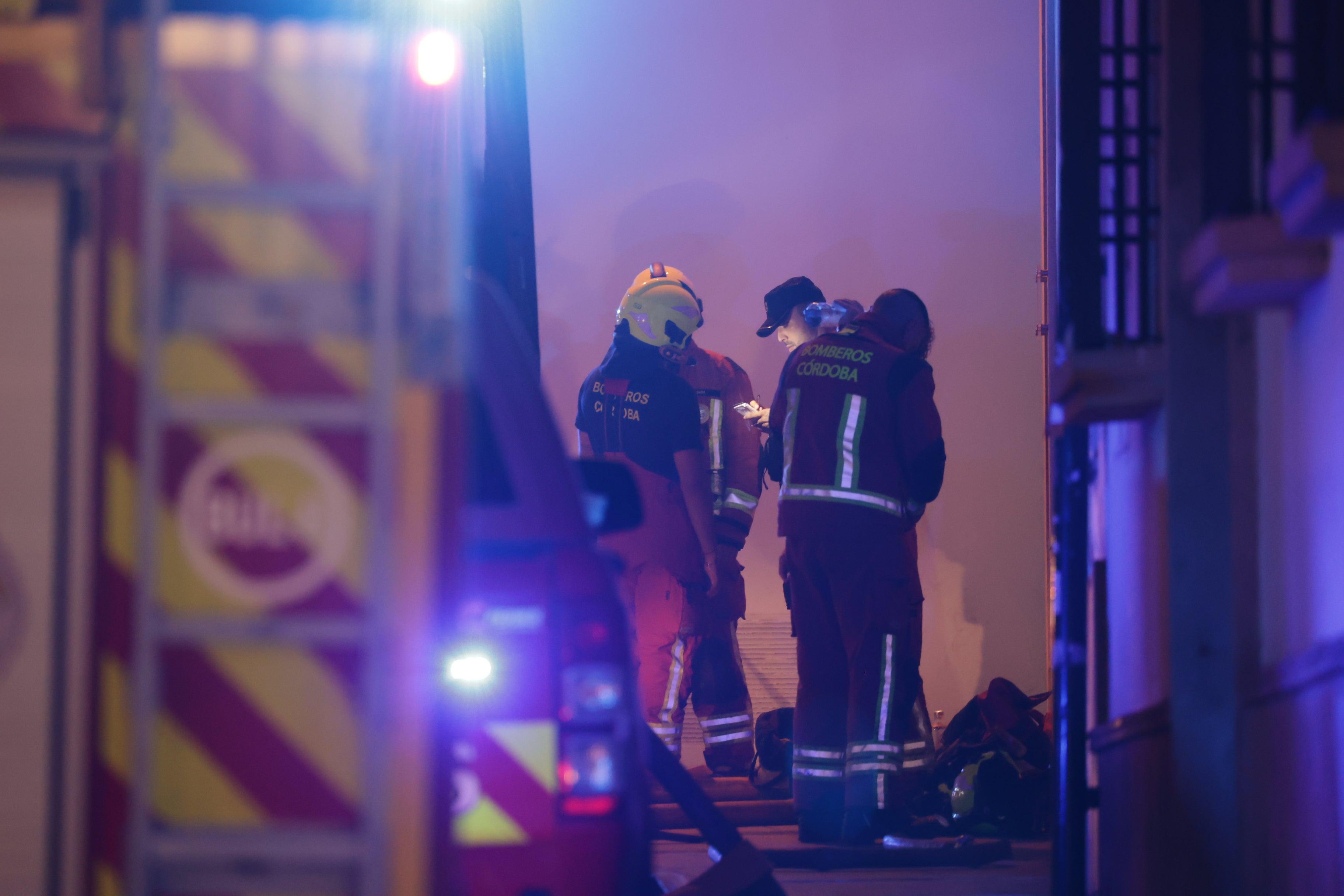 Las imágenes del inquietante incendio en la Mezquita de Córdoba
