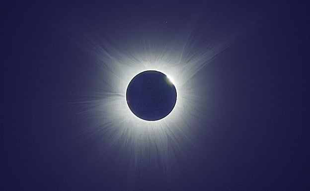 Así es un eclipse solar total, en una imagen de archivo de este fenómeno en otra parte del mundo