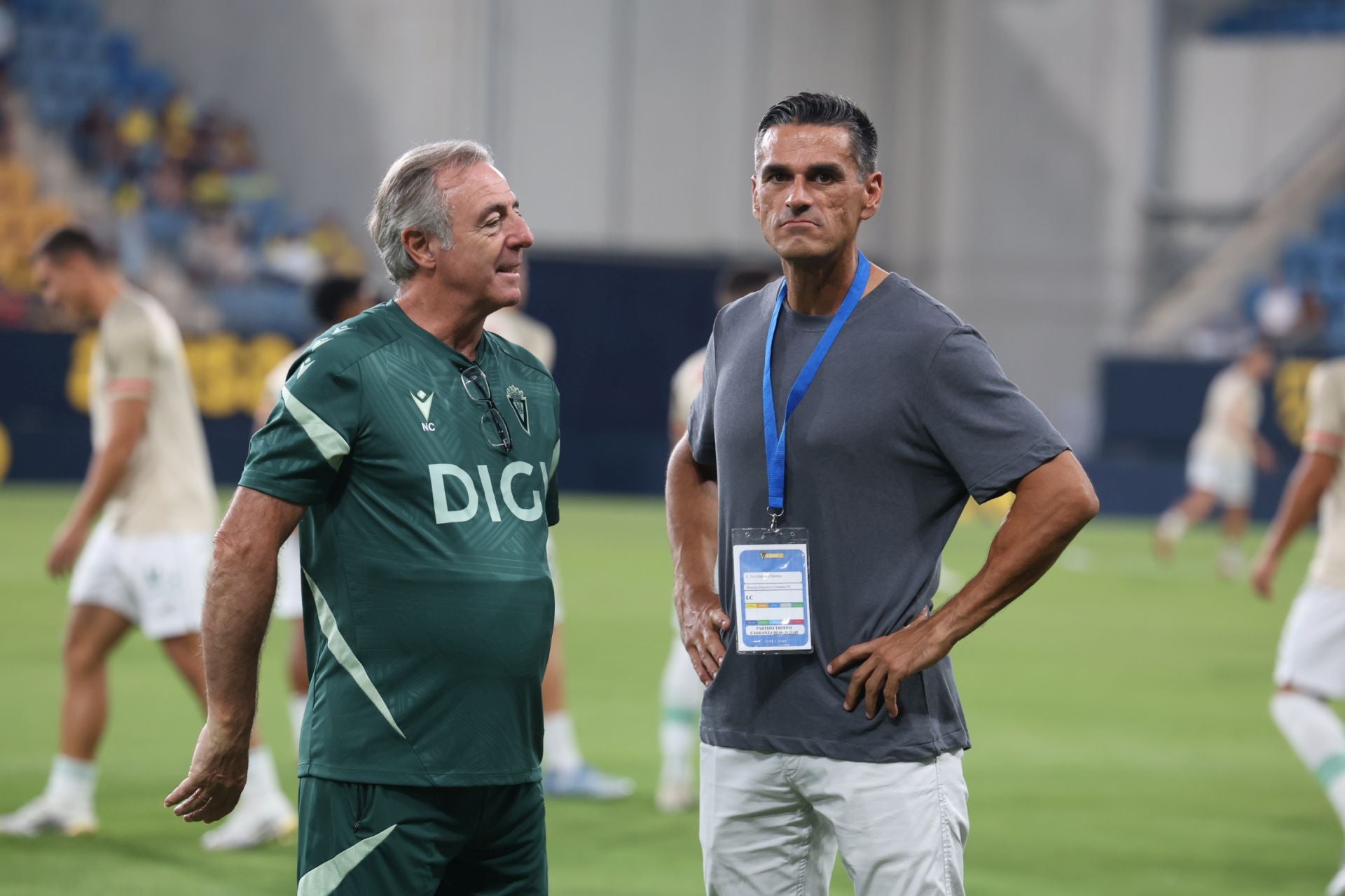 La derrota del Córdoba en el Ramón de Carranza, en imágenes