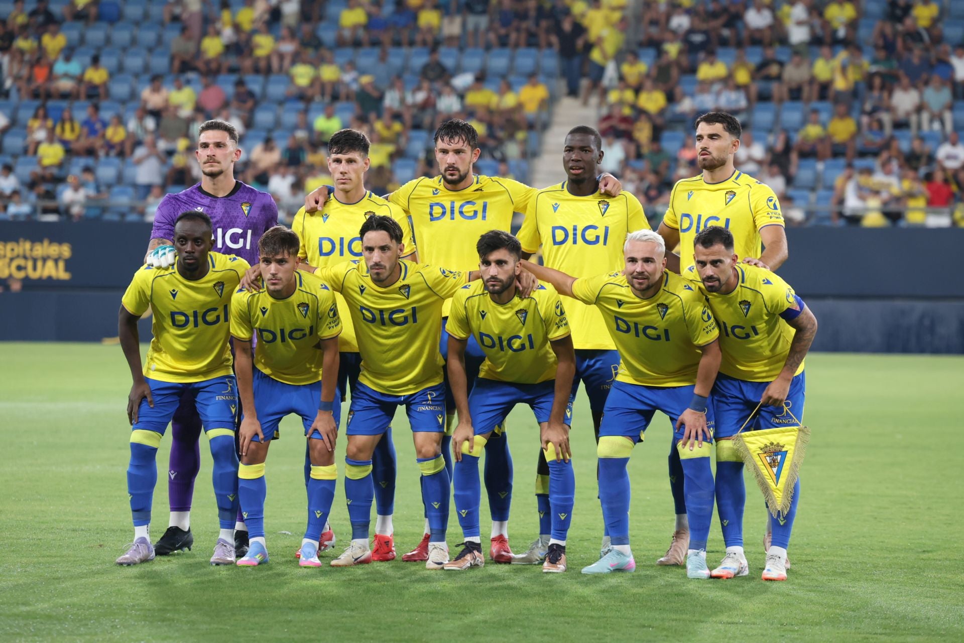 La derrota del Córdoba en el Ramón de Carranza, en imágenes