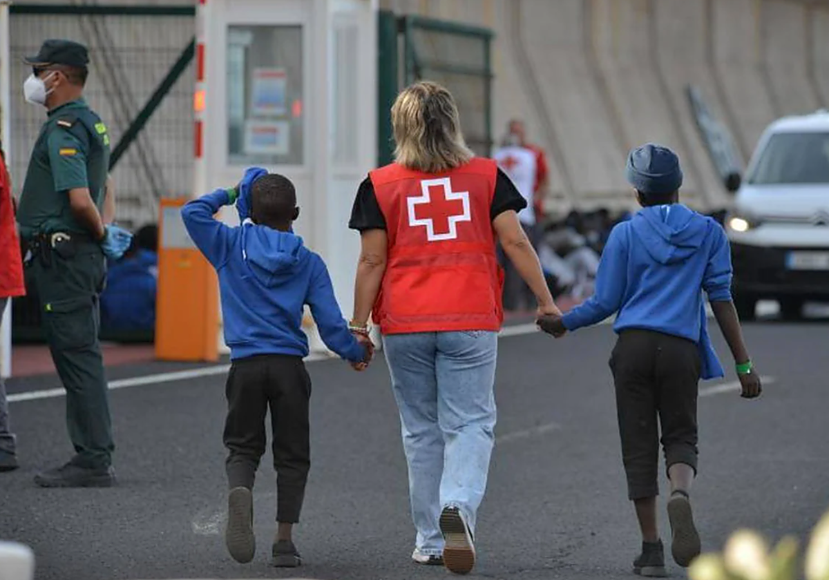 Menores migrantes atendidos por Cruz Roja en El Hierro el pasado mes de septiembre de 2024