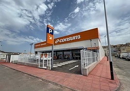 Consum abre supermercados con horario especial este viernes 15 de agosto