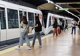 Los madrileños le dan a Metro un notable alto en su última encuesta: 8,23, y los extranjeros casi un 9
