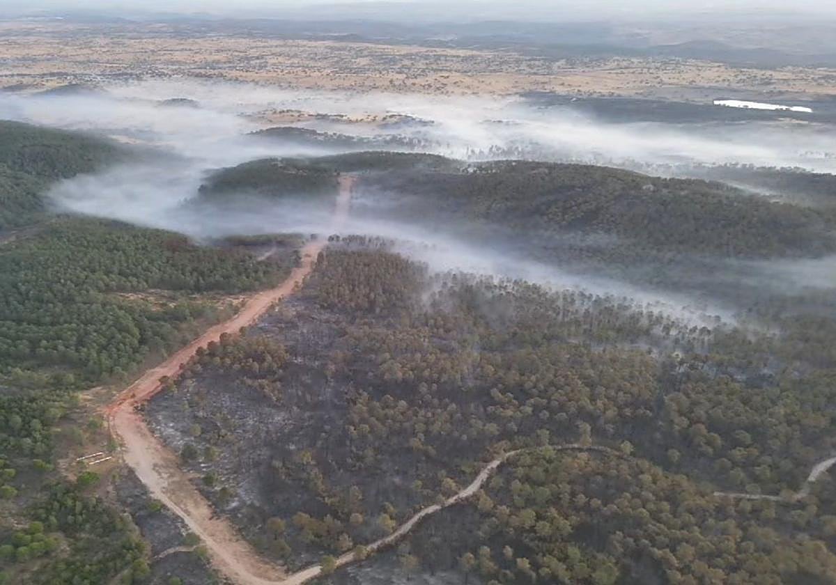 Incendio declarado en Aroche