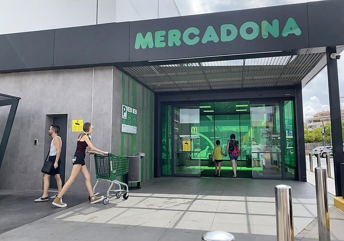 Imagen de archivo de un supermercado de Mercadona en Alicante