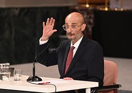 La política y sociedad civil aragonesa se tiñen de luto por la muerte de Javier Lambán: «Que la Virgen del Pilar lo acoja bajo su manto»