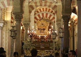 La clásica procesión del Tránsito en Córdoba, en imágenes