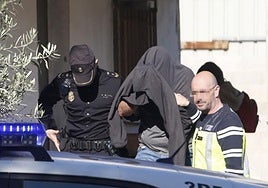 16 de agosto, Patraix: una llave, un cuchillo y el plan de la viuda negra para asesinar a su marido