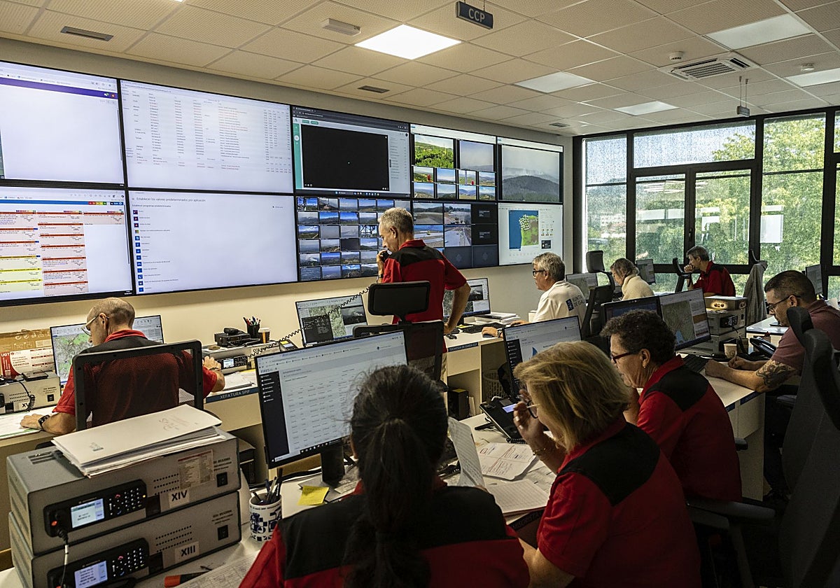 El Centro de Coordinación Operativa de Orense (Cecop), durante la jornada de trabajo
