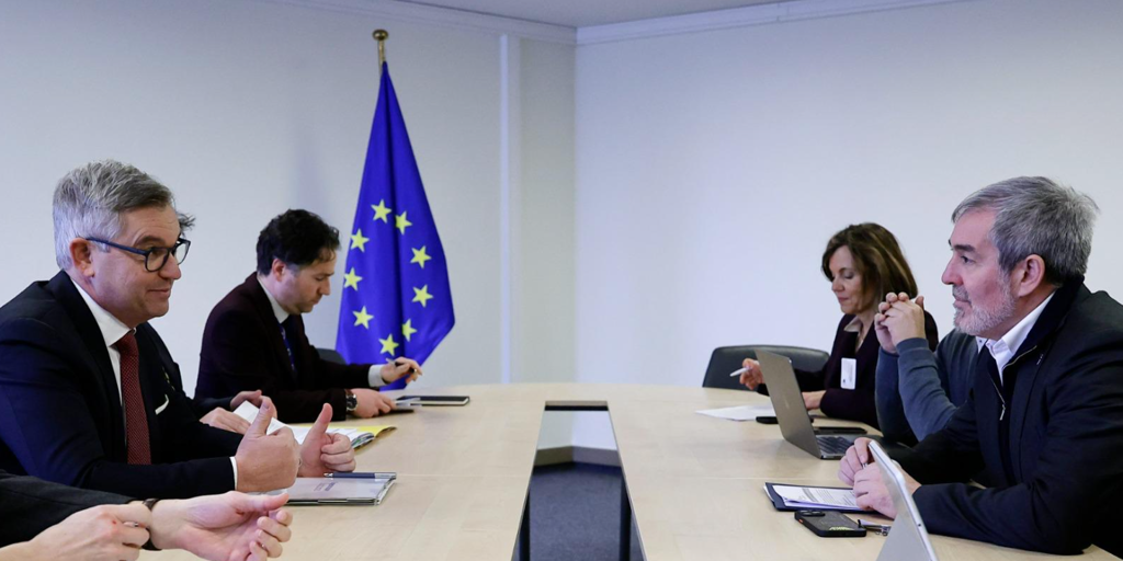 Canarias pide a la UE un despliegue «significativo» de Frontex en las islas con medios aéreos y marítimos