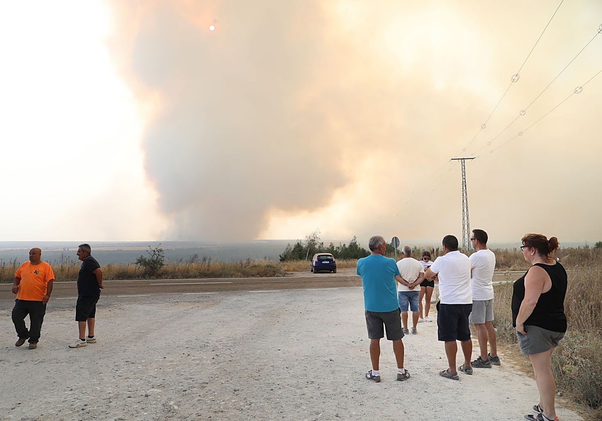 El incendio declarado hace unos días en las proximidades de Guardo y Velilla, que obligó a evacuar varios pueblos