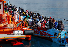 Canarias denuncia la «irresponsabilidad e insolidaridad» de Baleares de pedir que se suspenda el reparto de menores