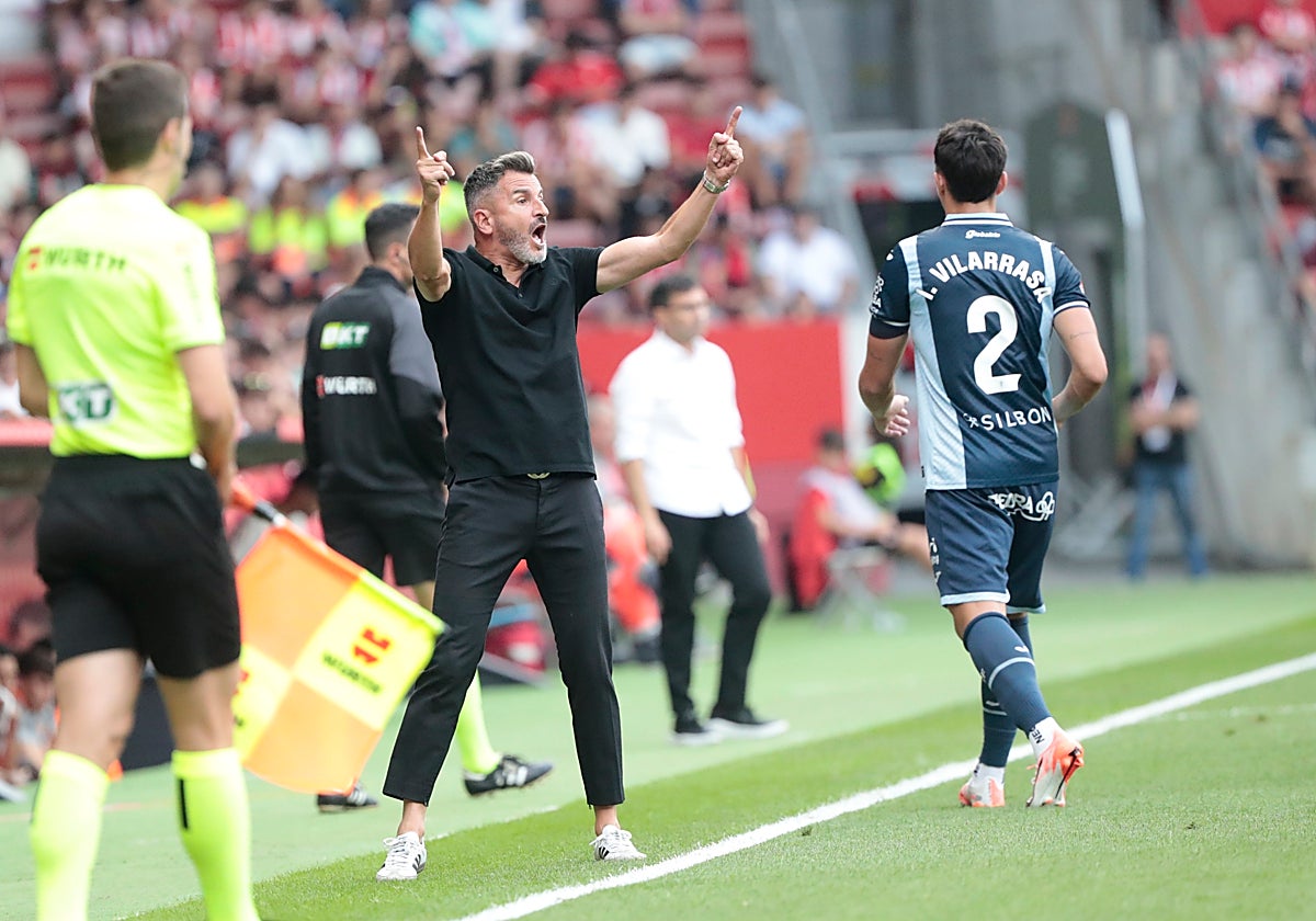 Igansi Vilarrasa e Iván Ania en el Sporting - Córdoba