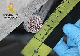 Detenidas tres personas por robar 2.100 metros de cable de cobre en el antiguo peaje de la AP-1