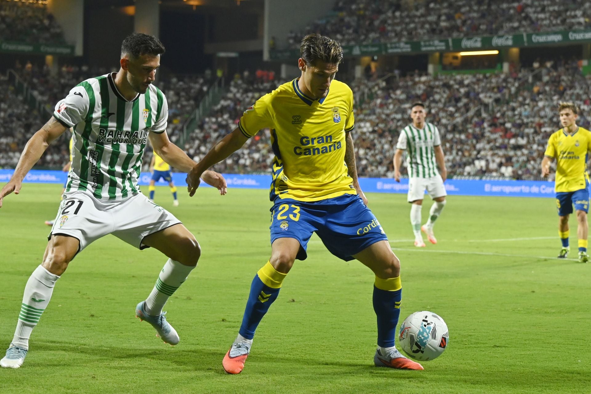La dolorosa derrota del Córdoba ante Las Palmas, en imágenes