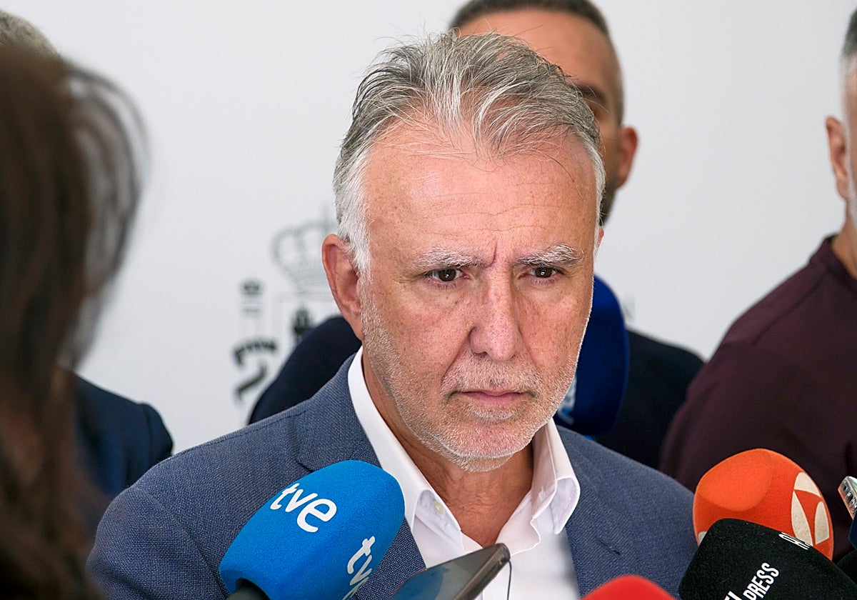 El ministro de Política Territorial y Memoria Democrática, Ángel Víctor Torres