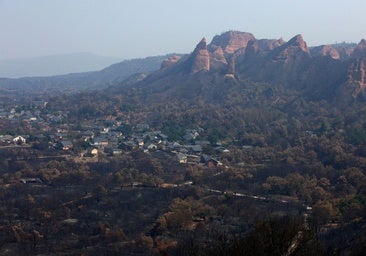 Los grandes incendios forestales queman más de 140.000 desde el 18 de julio