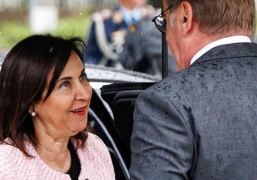 Robles descarta el regreso al servicio militar en España