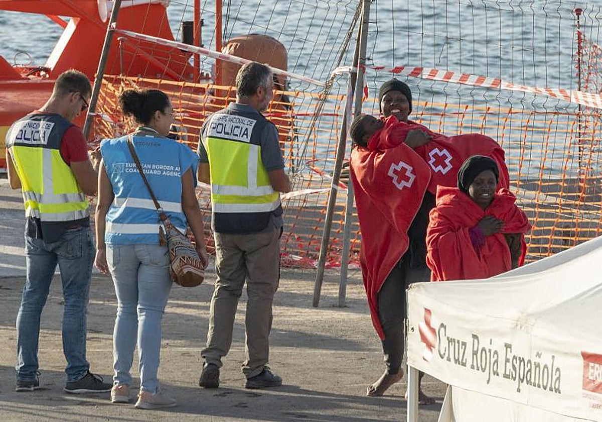 Llegada de menores a Lanzarote (Canarias)