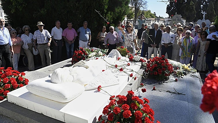 Córdoba vuelve a rendirse al arte de Manolete