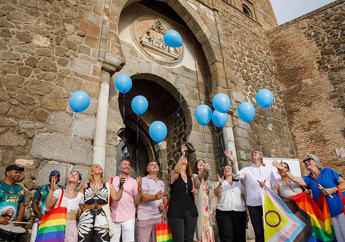 La consejera Sara Simón en un acto del colectivo LGTBI en Toledo