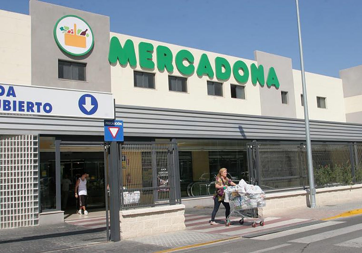La entrada de un supermercado Mercadona