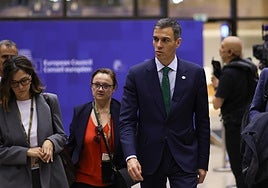 Sánchez intenta relanzar su imagen exterior tras los roces constantes con Estados Unidos