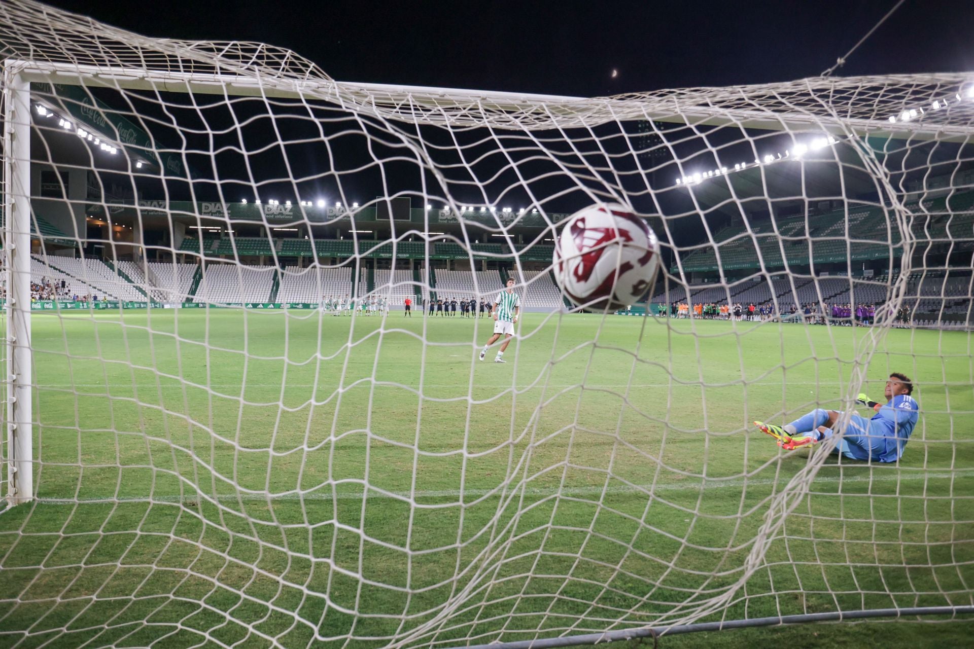 El Córdoba-Real Madrid de inicio del Mundial de Clubs Juvenil, en imágenes