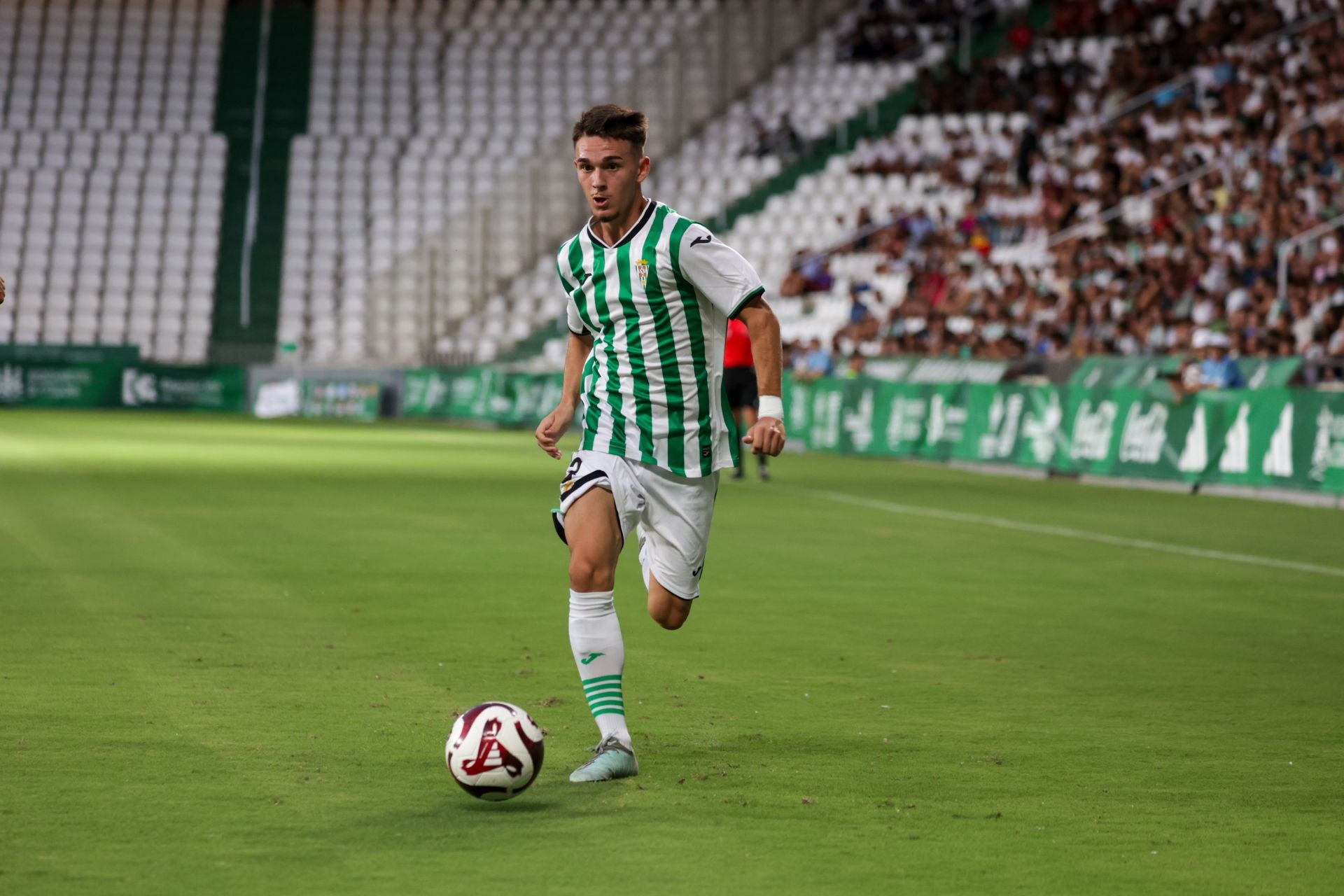 El Córdoba-Real Madrid de inicio del Mundial de Clubs Juvenil, en imágenes