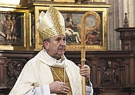 Gerardo Melgar, obispo emérito de Ciudad Real, hospitalizado al desorientarse durante una homilía en Miguelturra