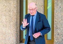 El despacho que fundó Montoro pide archivar la causa «nula» contra el exministro