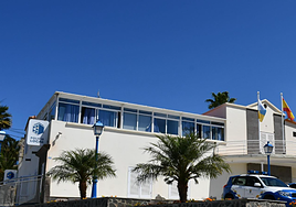 Investigado un conductor que atropelló a un niño en Mogán con un coche robado y sin carnet