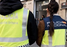 Detenidas 15 personas en Barcelona por concertar matrimonios para obtener permisos de residencia