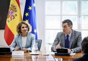 El Gobierno central aprueba condonar 4.927 millones de deuda a Castilla-La Mancha, el 30% del total