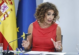 El Gobierno aprueba la quita de la deuda a las comunidades autónomas y pide que se sume a Andalucía