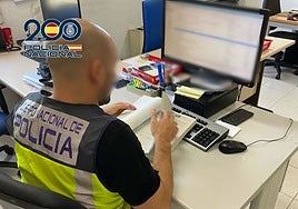 Detienen a dos jóvenes en Elche tras ser utilizados como 'mulas' financieras